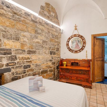 Caratteristico Appartamento In Centro - Happy Rentals 圣雷默 外观 照片