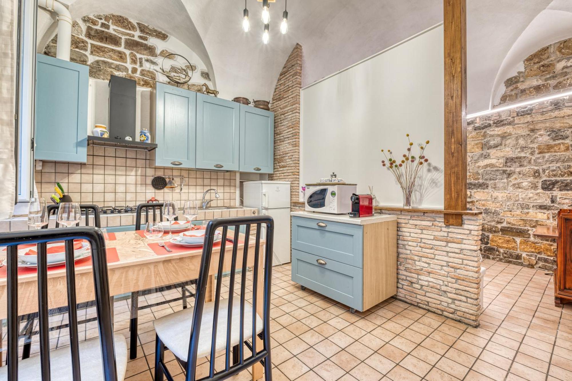 Caratteristico Appartamento In Centro - Happy Rentals 圣雷默 外观 照片